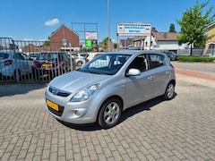 Hyundai i20 - 1.4i i-Catcher