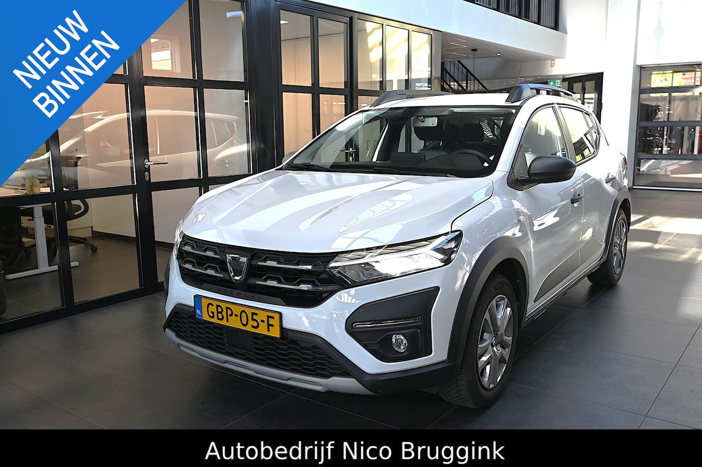 Dacia Sandero - 1.0 TCe 90 Essential *Trekhaak* *All-in prijs* - AutoWereld.nl