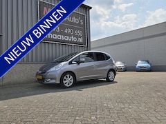 Honda Jazz - 1.4 Hybrid hoge-instap Elegance uitvoering automaat panorama-dak