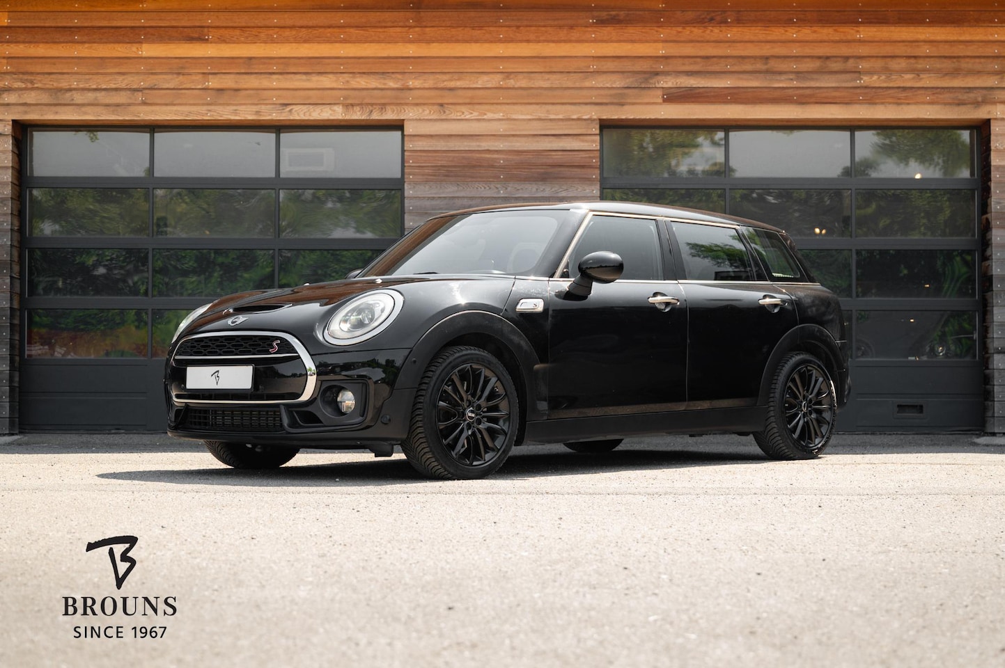 MINI Clubman - Mini 2.0 Cooper S 192pk |JCW-Pakket|HUD|Pano|Memory| - AutoWereld.nl