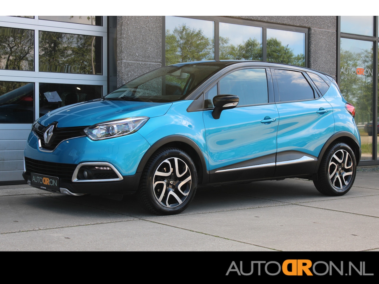 Renault Captur - 1.2 TCe 120 Pk Dynamique Automaat Trekhaak Navigatie Stoelverwarming - AutoWereld.nl