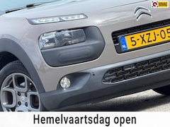 Citroën C4 Cactus - 1.2 e-VTi Shine Automaat - Olive Brown/Habana - Panorama/Cruise/Navigatie/Camera