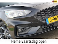 Ford Focus Wagon - 1.0 EcoBoost ST Line Business | Panther black | Winterpack/LaneAssist/Cruise/LMV