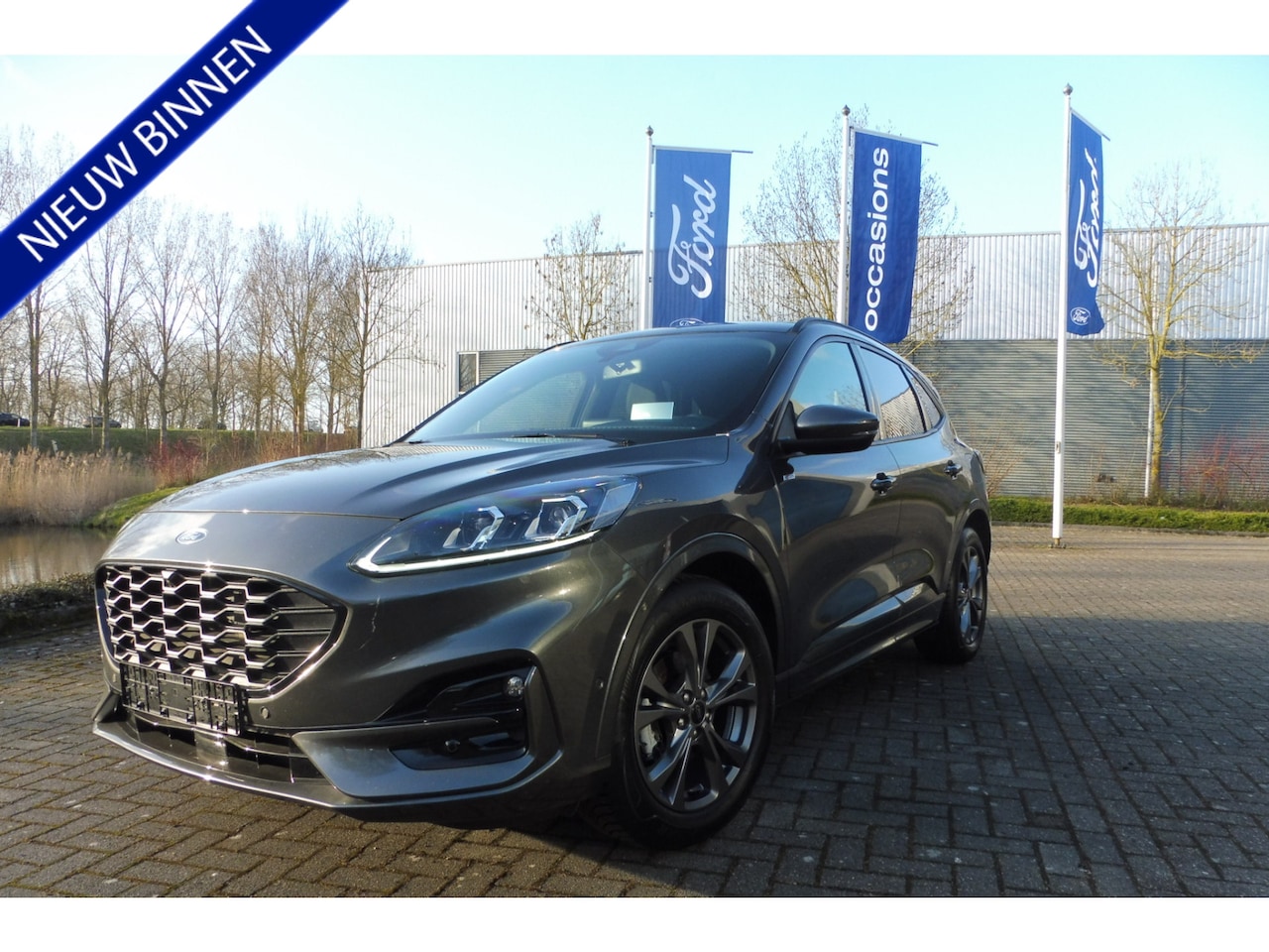 Ford Kuga - 150pk ST-Line X Panodak Trekhaak en alle packs - AutoWereld.nl