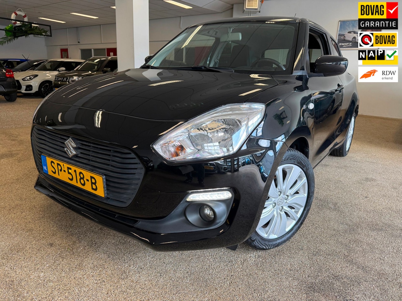 Suzuki Swift - 1.2 Select | Navi| Carplay| tot 10 jaar garantie! - AutoWereld.nl