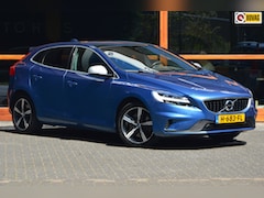 Volvo V40 - T3 Polar+ Sport R-Design | Panoramadak | Harman Kardon | Camera | Trekhaak | Stoelverwarmi