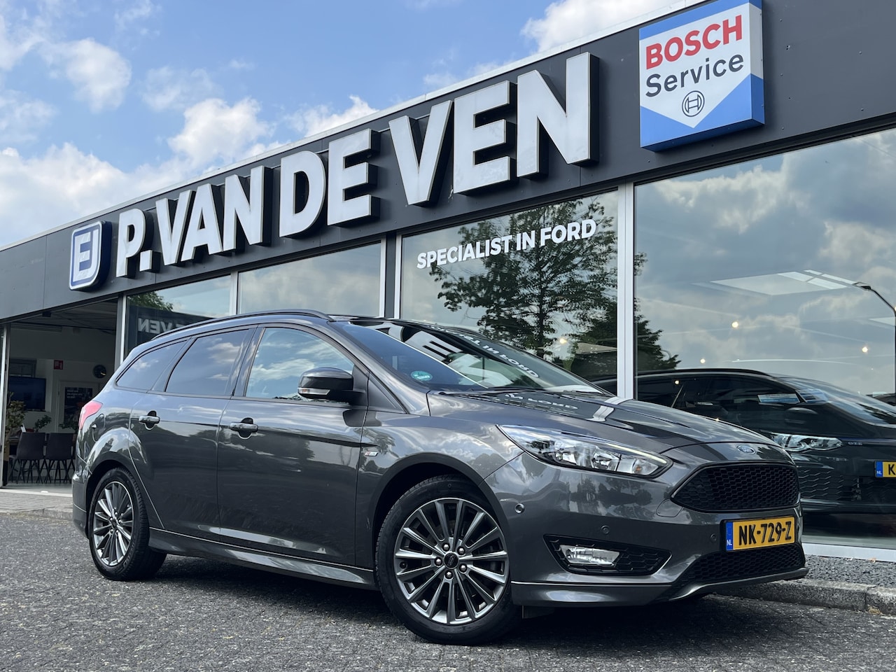 Ford Focus Wagon - 1.5 EcoBoost ST-Line 150pk/110kW 6-bak | Trekhaak | Technology Pack | Winter Pack | Androi - AutoWereld.nl