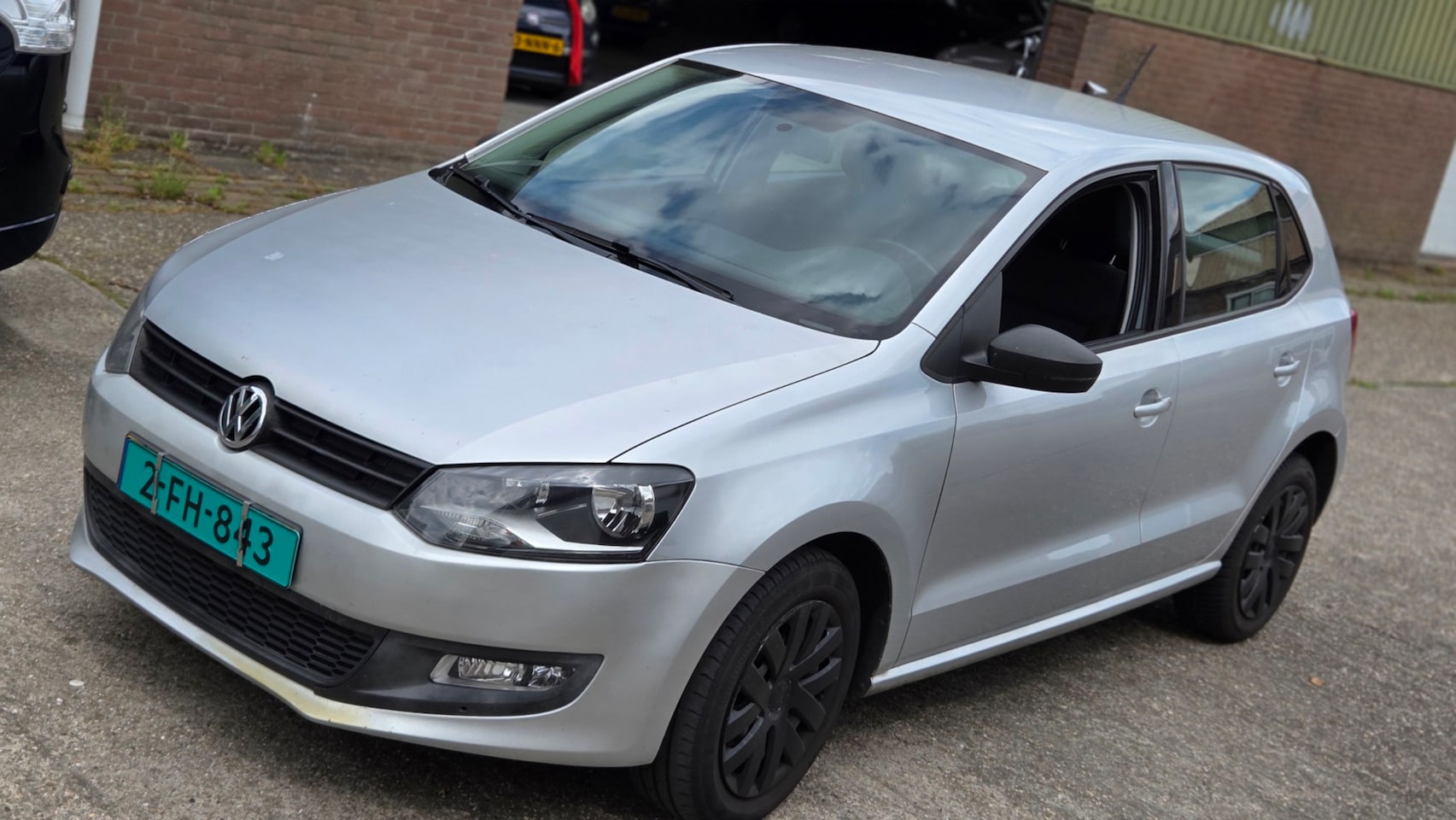 Volkswagen Polo - 1.2-12V BlueMotion Comfortline Apple Car Play !! - AutoWereld.nl