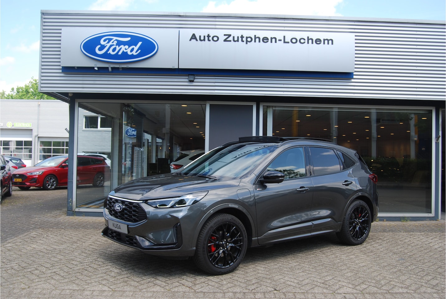 Ford Kuga - 2.5 PHEV ST-Line X 243pk BLACK PACK | PANO.DAK | TREKHAAK | WINTERPACK | LED MATRIX - AutoWereld.nl