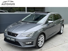 SEAT Leon ST - 1.4 TSI 150pk DSG FR Business Panoramadak Navigatie 18" Velgen Trekhaak