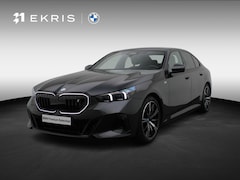 BMW i5 - eDrive40 M Sportpakket Pro | Travel Pack | Stuurwielrand Verwarmd | Trekhaak | Driving Ass