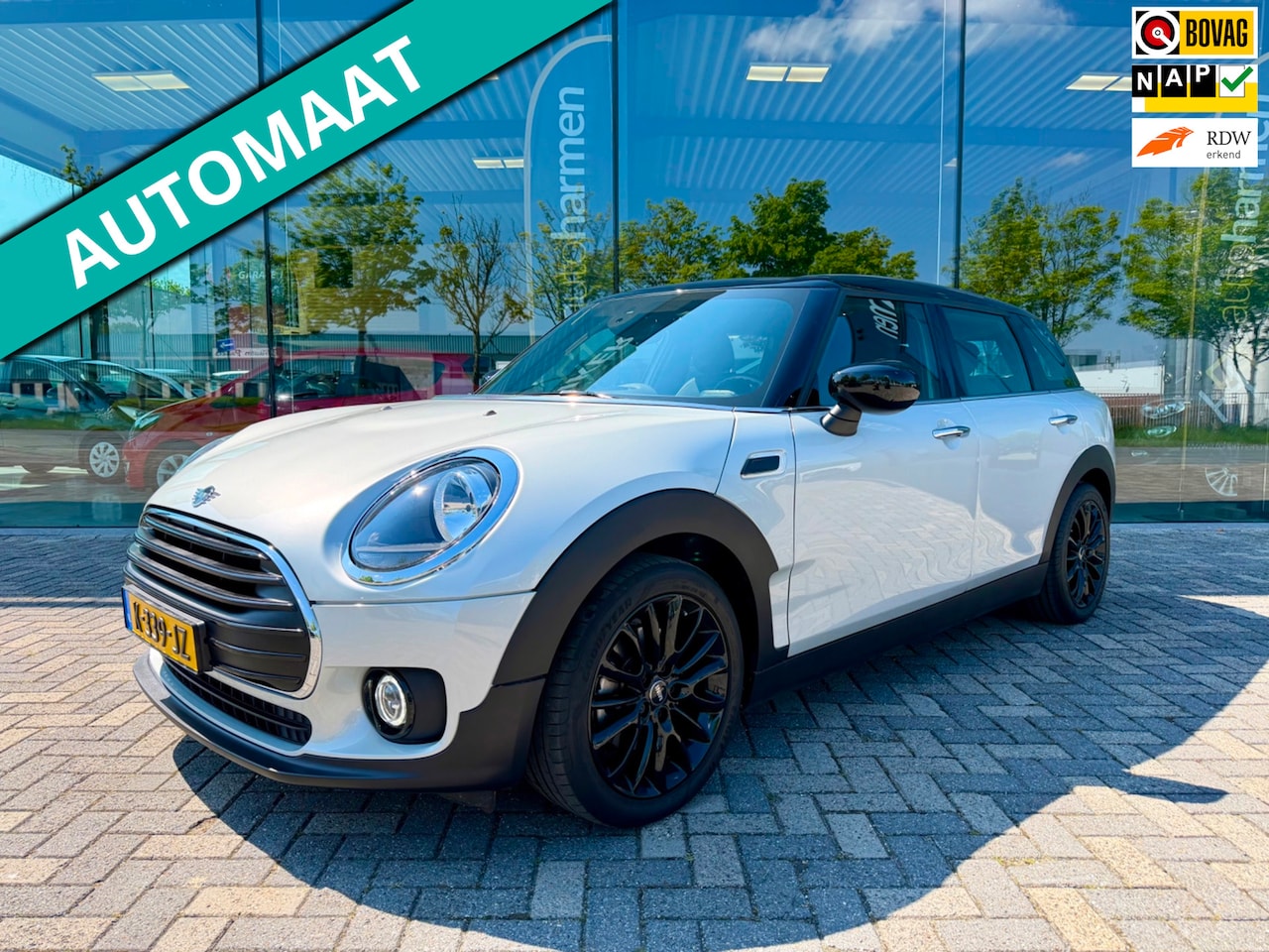 MINI Clubman - 1.5 Cooper Business Edition 1.5 Cooper Business Edition, automaat, NAP, CarPlay - AutoWereld.nl
