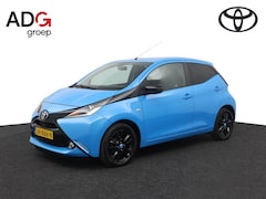 Toyota Aygo - 1.0 VVT-i x-cite | Airco | Parkeercamera | Lichtmetalen velgen | Groot media scherm |