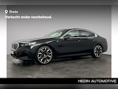 BMW i5 - sedan eDrive40 84 kWh M-Sport | Trekhaak | 21 inch | Harman Kardon | Comfort Acces | Camer