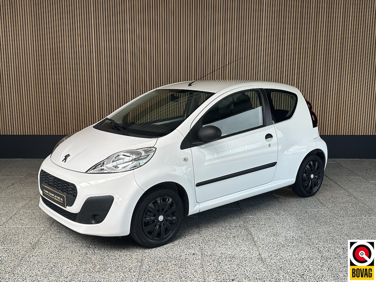 Peugeot 107 - 1.0 Access Accent NL auto | Airco | Radio - AutoWereld.nl