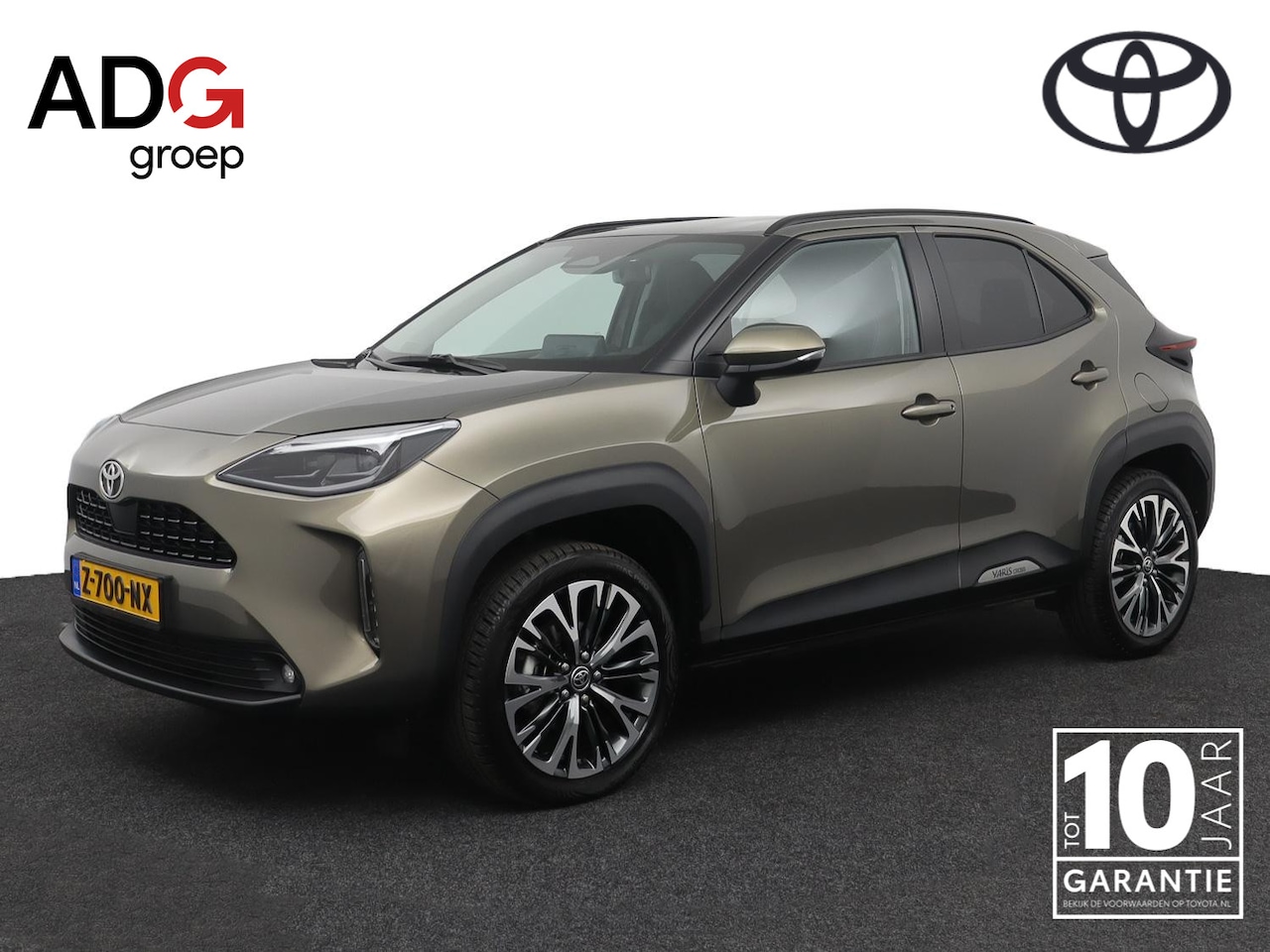 Toyota Yaris Cross - 1.5 Hybrid 130 Executive | Lederen - Stof bekleding | Trekhaak | Stoelverwarming | - AutoWereld.nl