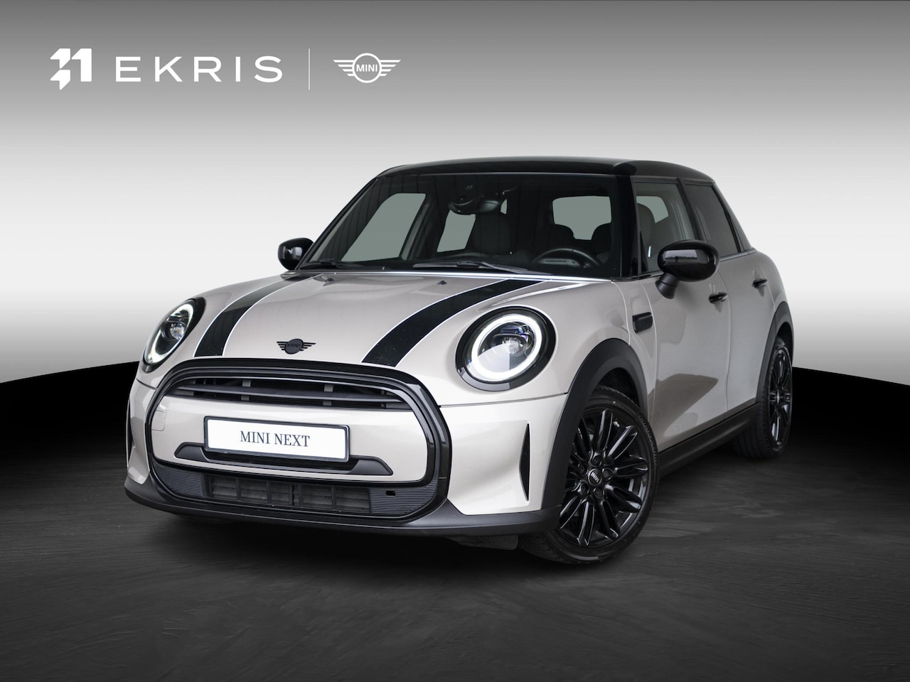 MINI Cooper - 5-deurs Classic + Comfort Plus + Piano Black Exterieur - AutoWereld.nl
