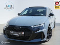 Audi RS3 - 2.5 TFSI RS 3 quattro PANO|HUD|SONOS|SFEER|CARBON|