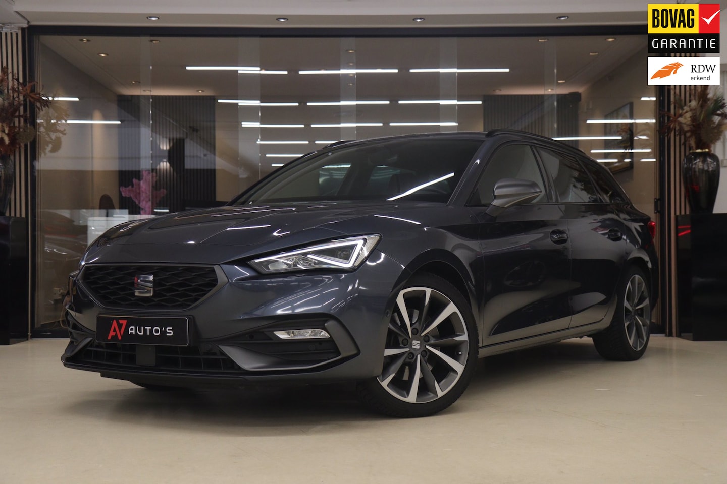 SEAT Leon Sportstourer - 1.5 eTSI FR NAP/CARPLAY/ACC/PDC/CAM/LANEASSIST/VOL - AutoWereld.nl