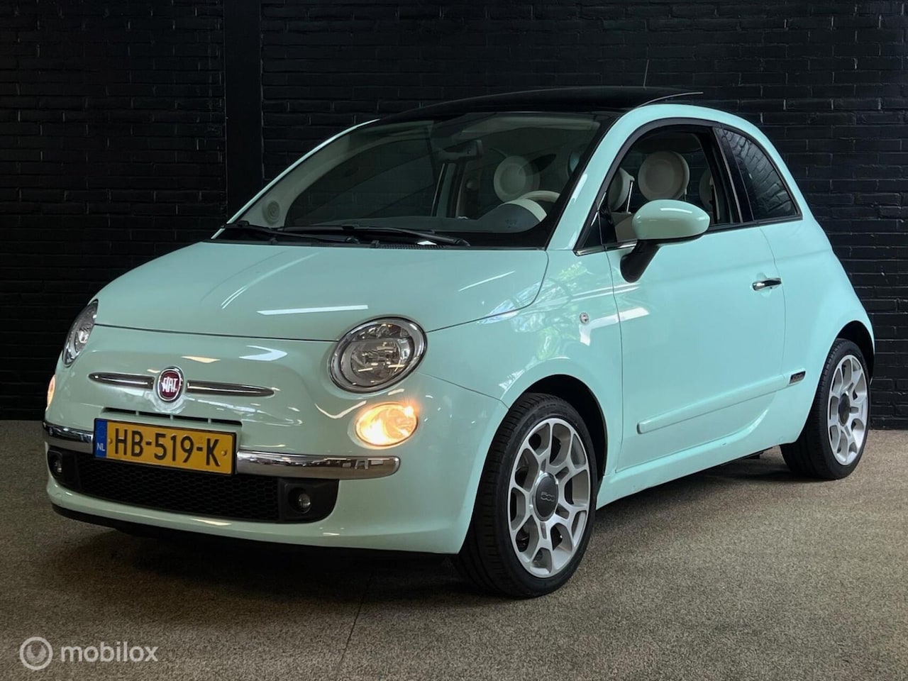 Fiat 500 - 0.9 TwinAir Turbo Society Edition 0.9 TwinAir Turbo Society Edition - AutoWereld.nl