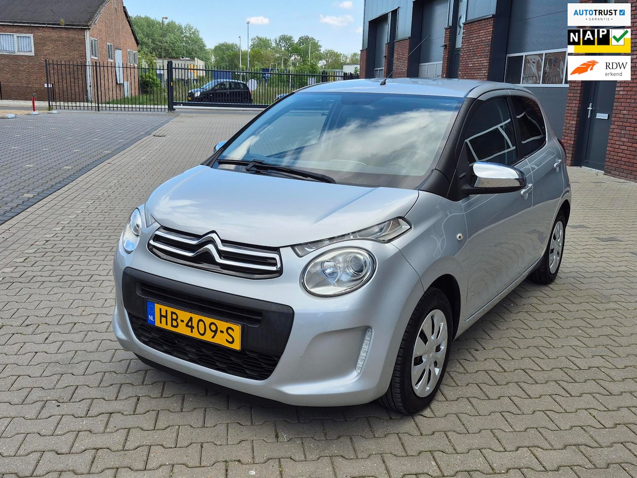 Citroën C1 - 1.0 e-VTi Style Edition Airco/incl. winterbanden set - AutoWereld.nl