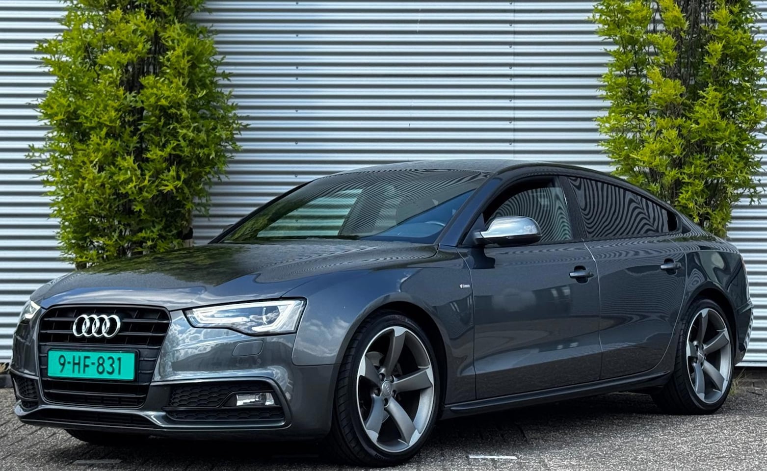 Audi A5 Sportback - 1.8 TFSI S-Line Edition NAVI / 19'' LMV / XENON - AutoWereld.nl