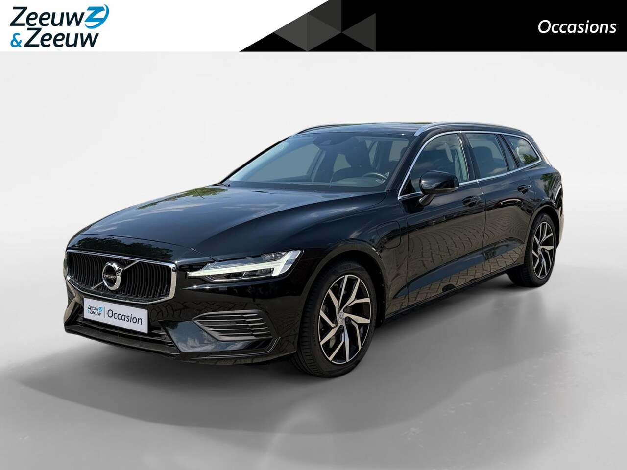Volvo V60 - 2.0 T6 Recharge AWD Momentum Pro | Leder | Luxe stoelen | Trekhaak - AutoWereld.nl