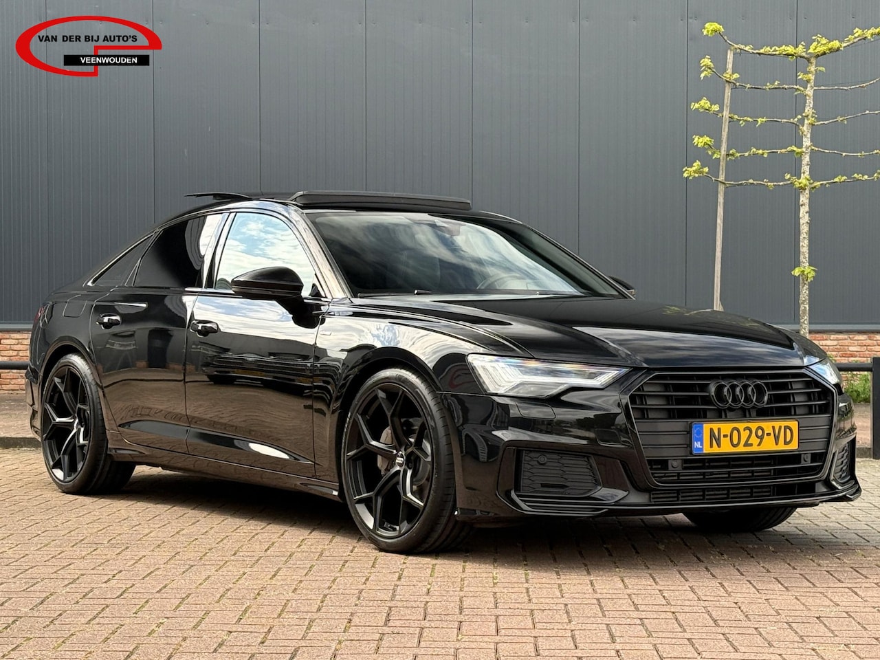 Audi A6 Limousine - 40 TFSI S edition / Black pack / NL-auto - AutoWereld.nl