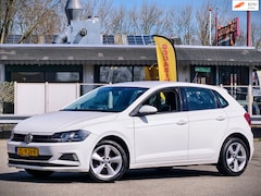 Volkswagen Polo - 1.0 TSI Comfortline Business