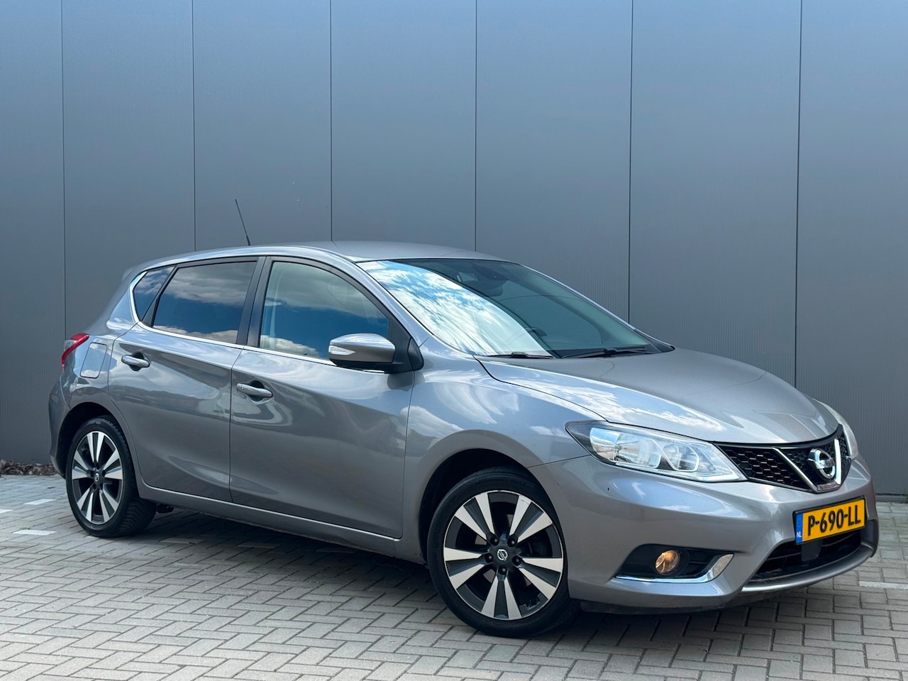 Nissan Pulsar - 1.2 DIG-T Black Edition 1.2 DIG-T Black Edition - AutoWereld.nl