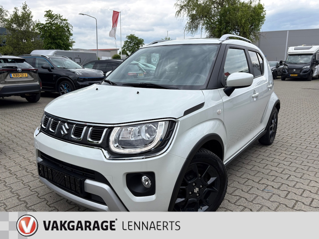 Suzuki Ignis - 1.2 Smart Hybrid Select Automaat (BOVAG/RIJKLAARPRIJS) - AutoWereld.nl