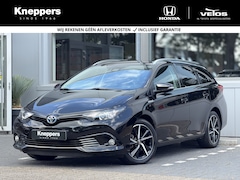 Toyota Auris Touring Sports - 1.8 Hybrid Dynamic Ultimate | GEEN AFLEVERKOSTEN | Panorama dak, parkeersensoren, navigati