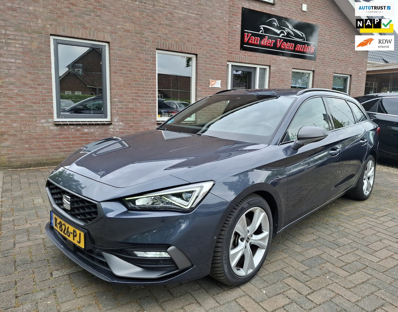 SEAT Leon Sportstourer - 1.5 eTSI FR Launch Edition. 1ste eigenaar. In nieuwstaat! O.a. carplay, virtual dashboard, - AutoWereld.nl