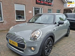 MINI One - 1.5 One. 1ste eigenaar, dealer onderhouden. Zeer netjes en luxe, o.a: bluetooth, navi, cru