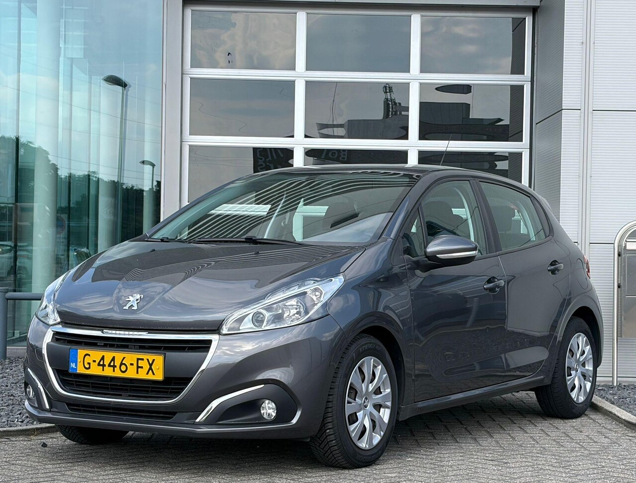 Peugeot 208 - 1.2 PureTech Blue Lease Active 1.2 PureTech Blue Lease Active - AutoWereld.nl