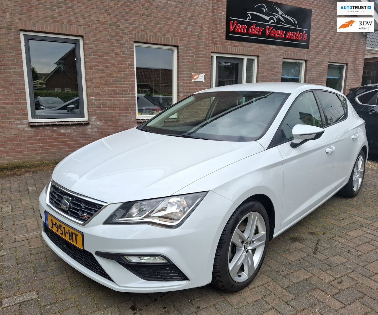 SEAT Leon - 1.4 EcoTSI FR Business Intense. Zeer netjes! O.a. carplay, airco, cruise, etc. Prijs rijkl - AutoWereld.nl