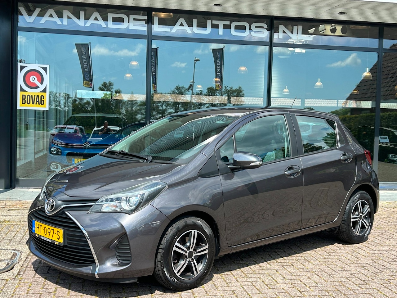 Toyota Yaris - 1.0 VVT-i Aspiration 5Drs Airco Camera LM-Velgen NL-Auto NAP Dealeronderhouden! - AutoWereld.nl