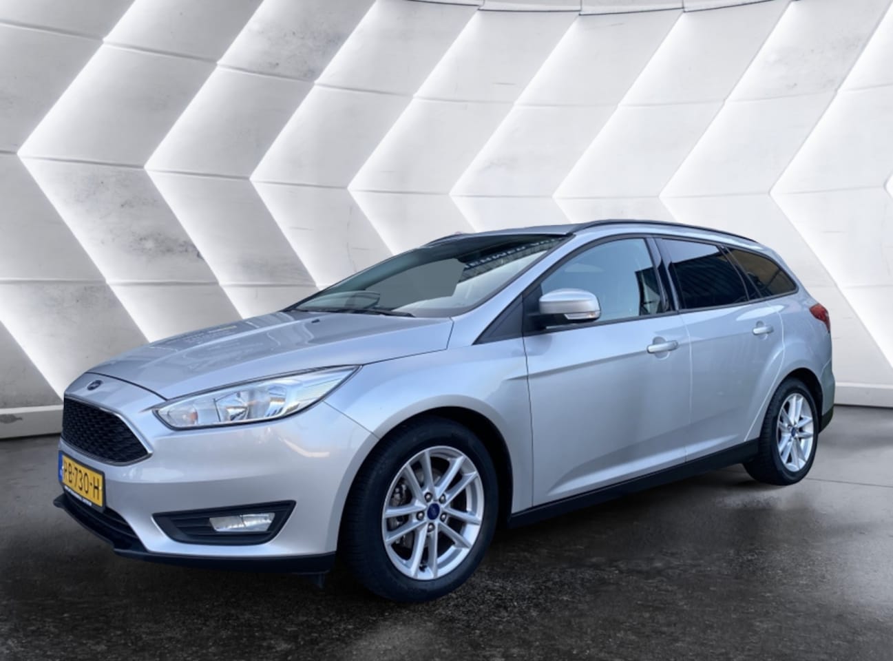 Ford Focus Wagon - 1.0 Lease Edition 1.0 Lease Edition - AutoWereld.nl