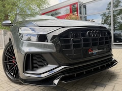 Audi Q8 - 55 TFSI-e QUATTRO * S-LINE * PANODAK/ RADAR/ 23 INCH/ SOFTCLOSE/ TREKHAAK
