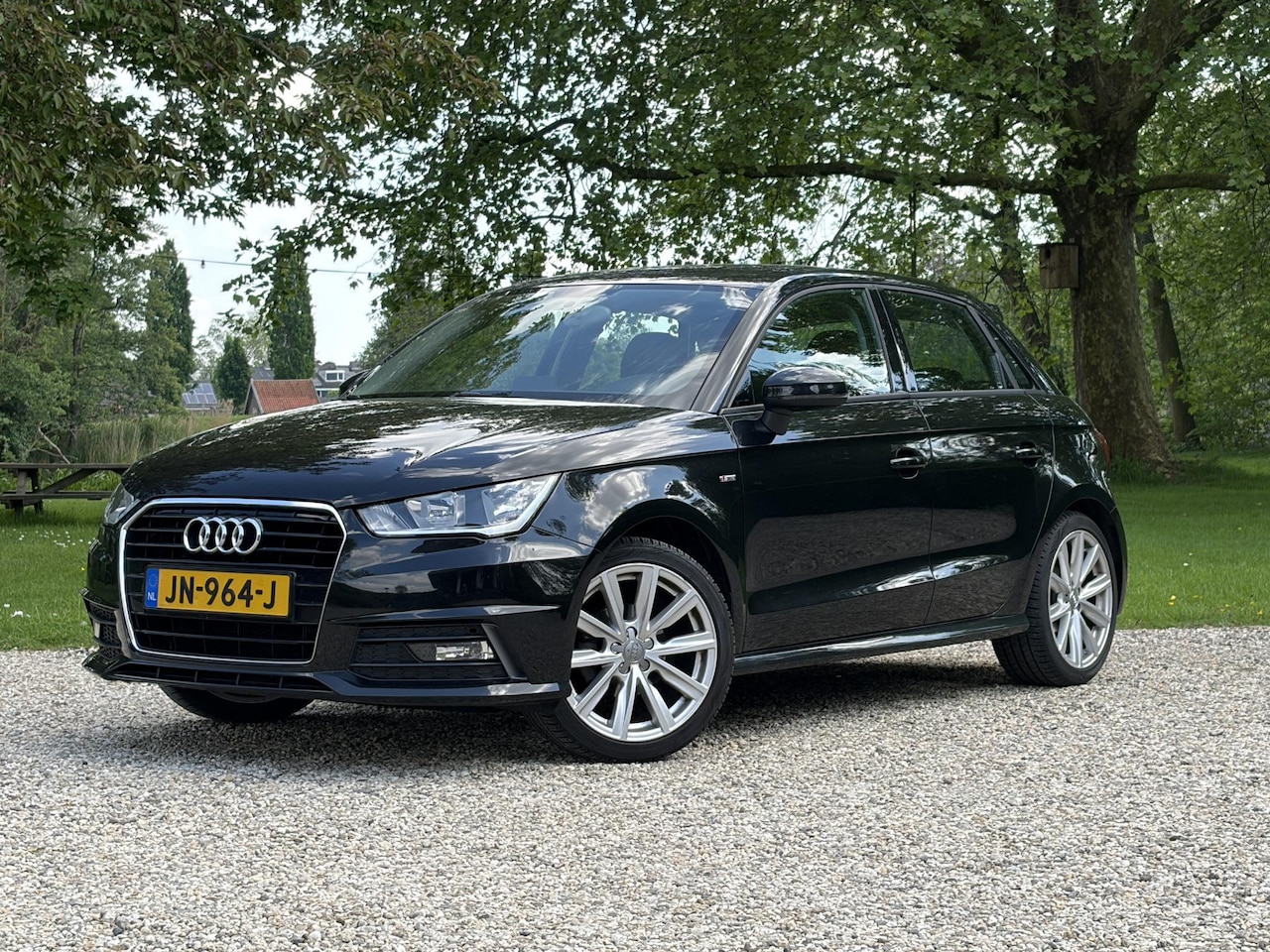 Audi A1 Sportback - 1.0 TFSI S-Line, 5drs *Zuinig 1:20*NL-Auto* - AutoWereld.nl