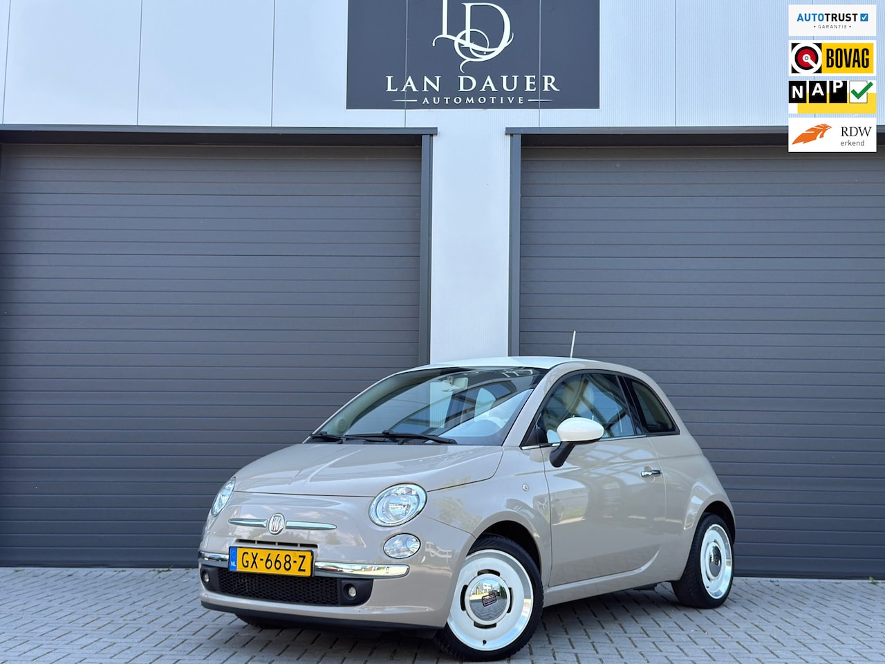 Fiat 500 - 0.9 TwinAir Turbo Vintage '57 / Leder / Unieke Uitv. - AutoWereld.nl