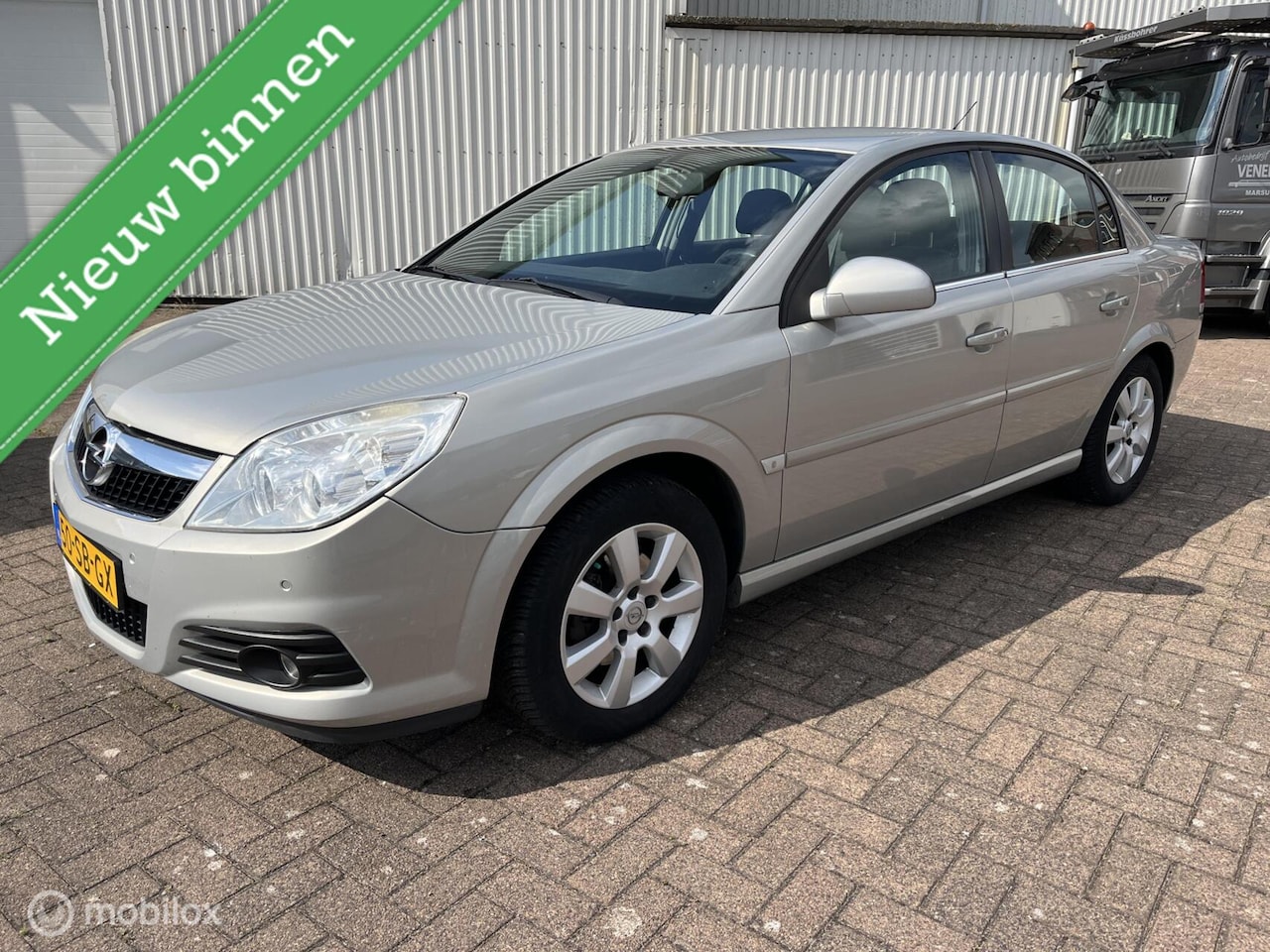Opel Vectra - 1.8-16V Cosmo APK 05-'27 - AutoWereld.nl