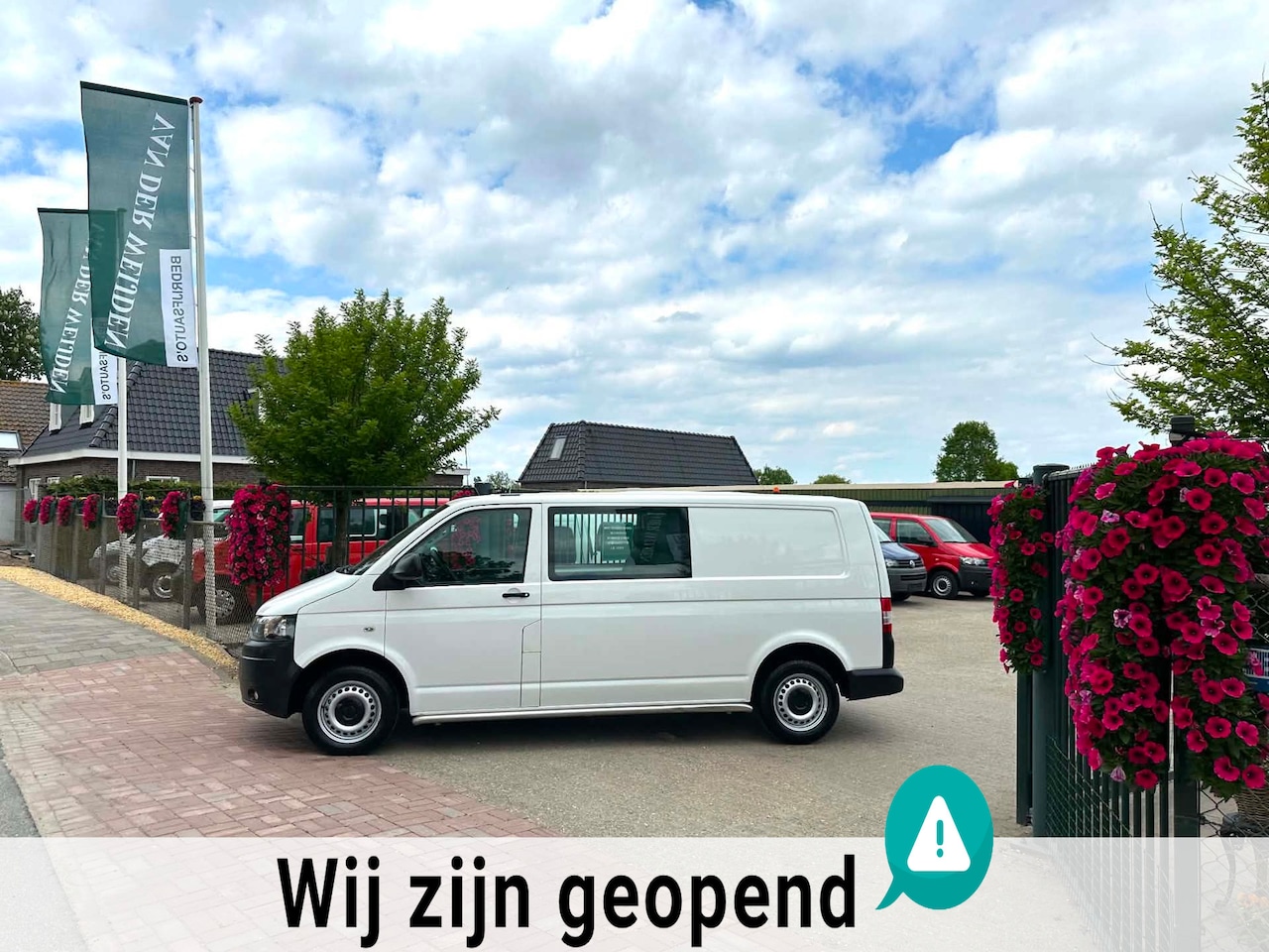 Volkswagen Transporter - 2.0 TDI L2H1 6 Persoons AUTOMAAT MARGE - AutoWereld.nl