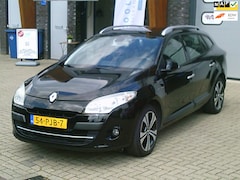 Renault Mégane Estate - 1.4 TCe Bose Airco Navi LM-V Cruise Leder