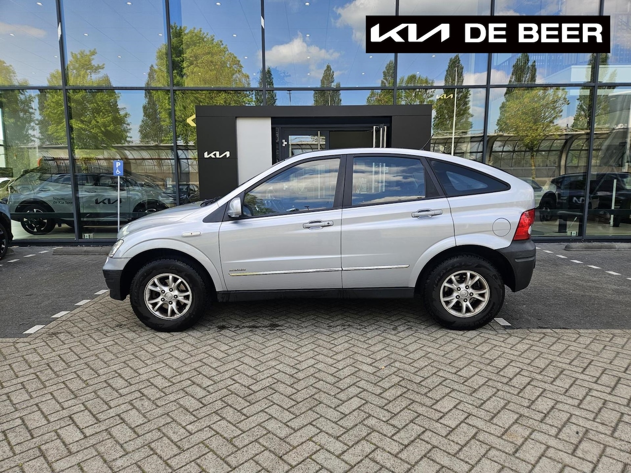 SsangYong Actyon - 2.3 A230 4WD AUT - AutoWereld.nl