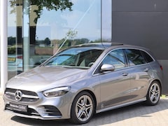 Mercedes-Benz B-klasse - 180 AMG Line