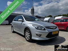 Hyundai i30 CW - 1.6i i-Motion Business- Dealer onderhouden