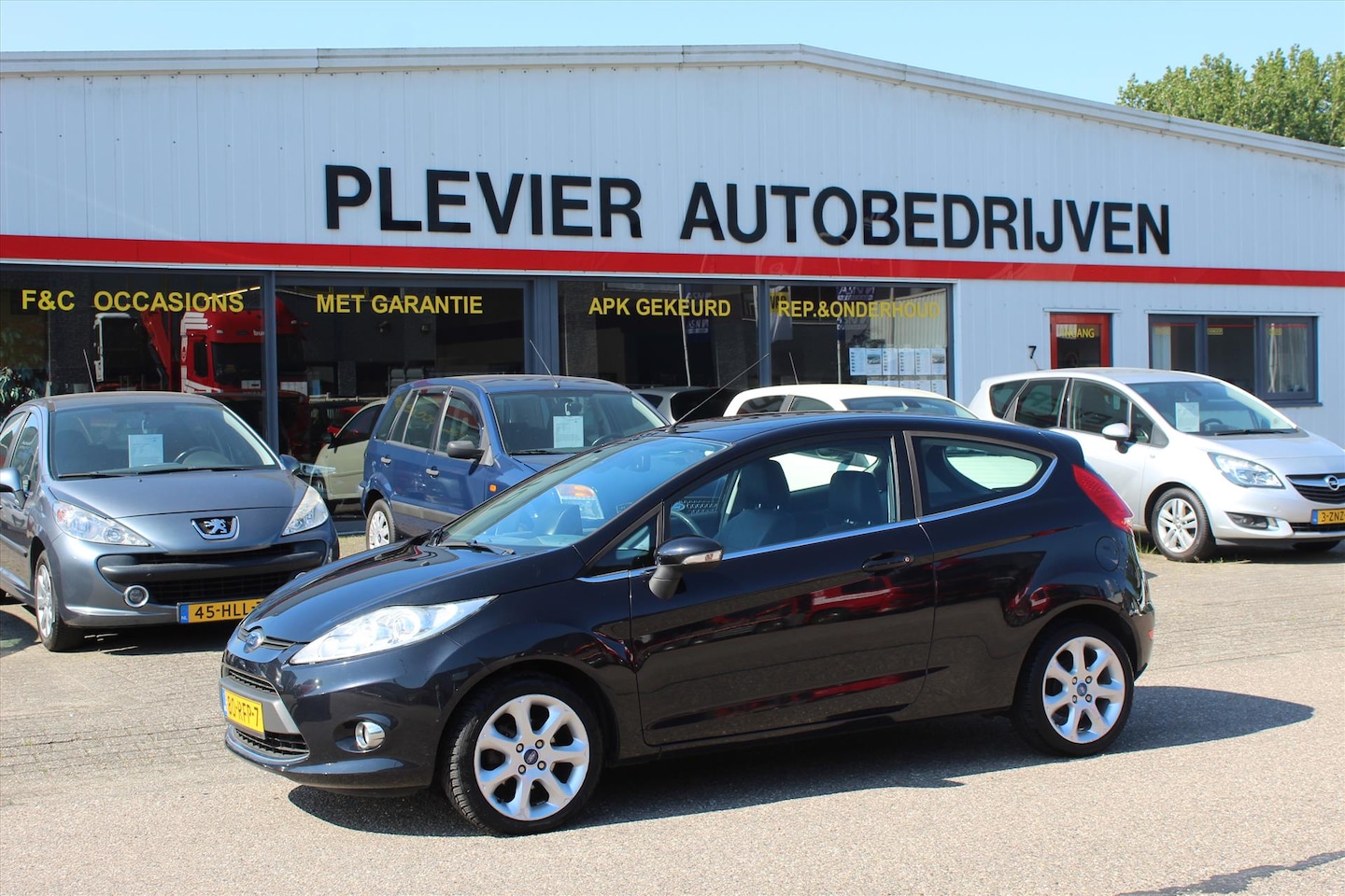 Ford Fiesta - 1.25 82pk 3D Titanium - AutoWereld.nl