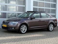 Skoda Octavia - 1.2 TSI 110PK BusinessLine Xenon Navi Pano Dealeroh