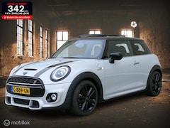 MINI Cooper S - 2.0 - org NL auto - pano - Harman/Kardon - JCW-Trim - camera